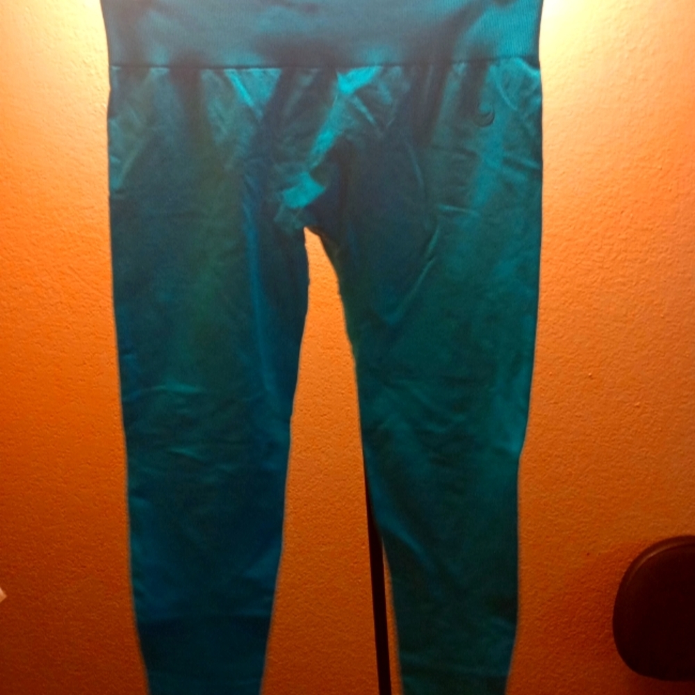 Light blue leggings